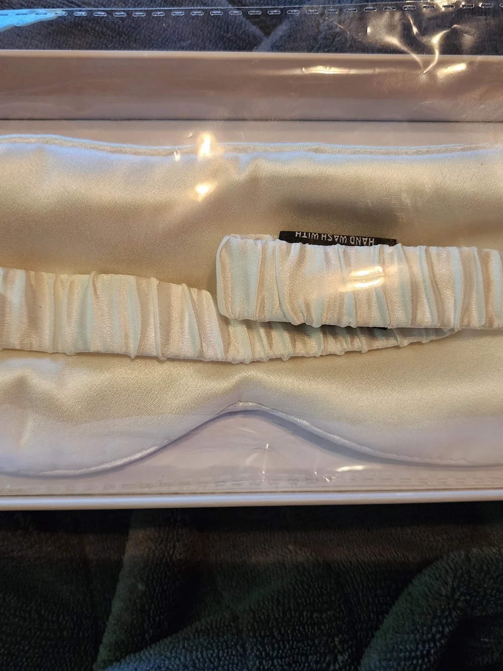 100% Silk Anti-Aging Sleep Mask